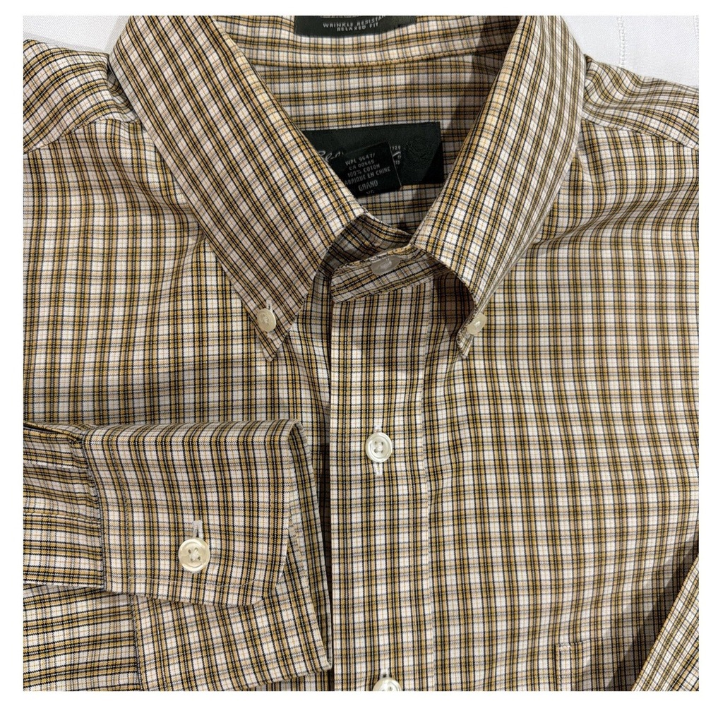 Eddie Bauer Mens Size XL Plaid Shirt Yellow Black Wrinkle Resistant Relaxed Fit - Picture 1 of 5